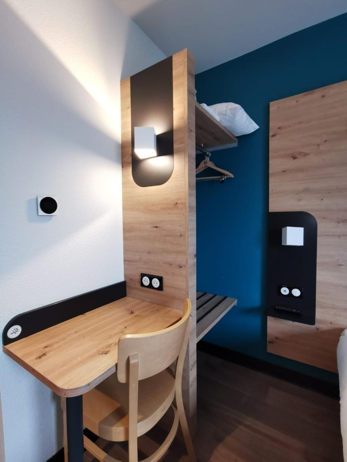 B&B HOTEL Saint-Martin-de-Crau Alpilles Camargue Extérieur photo